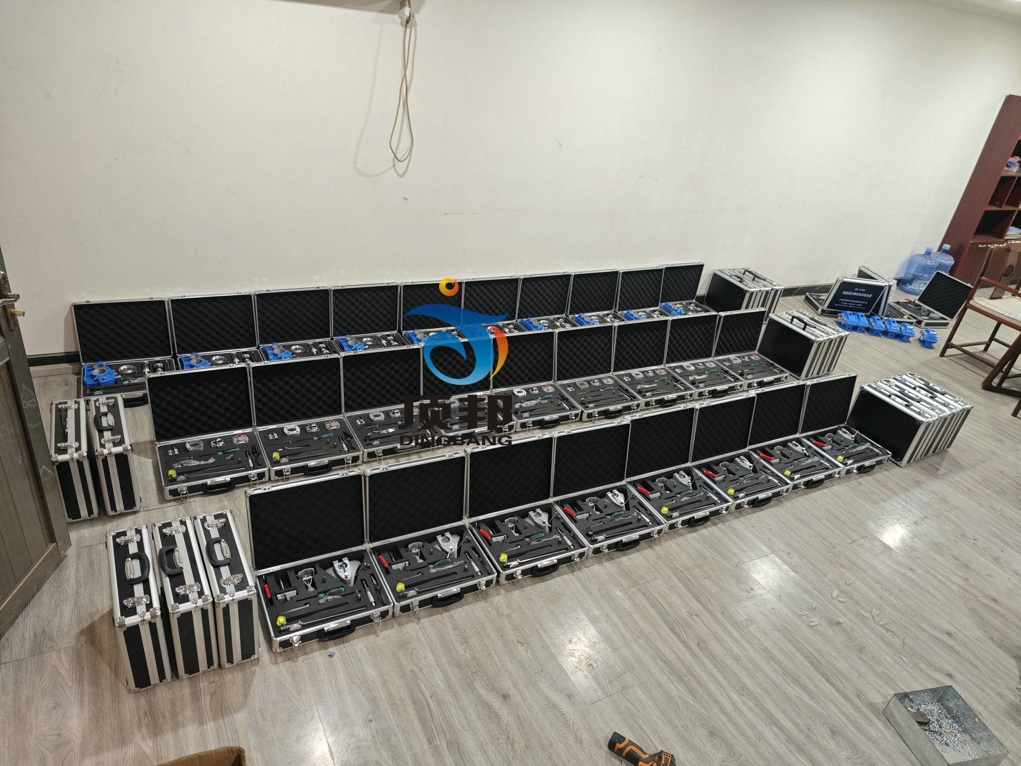 臺虎鉗實測繪圖訓(xùn)練裝置