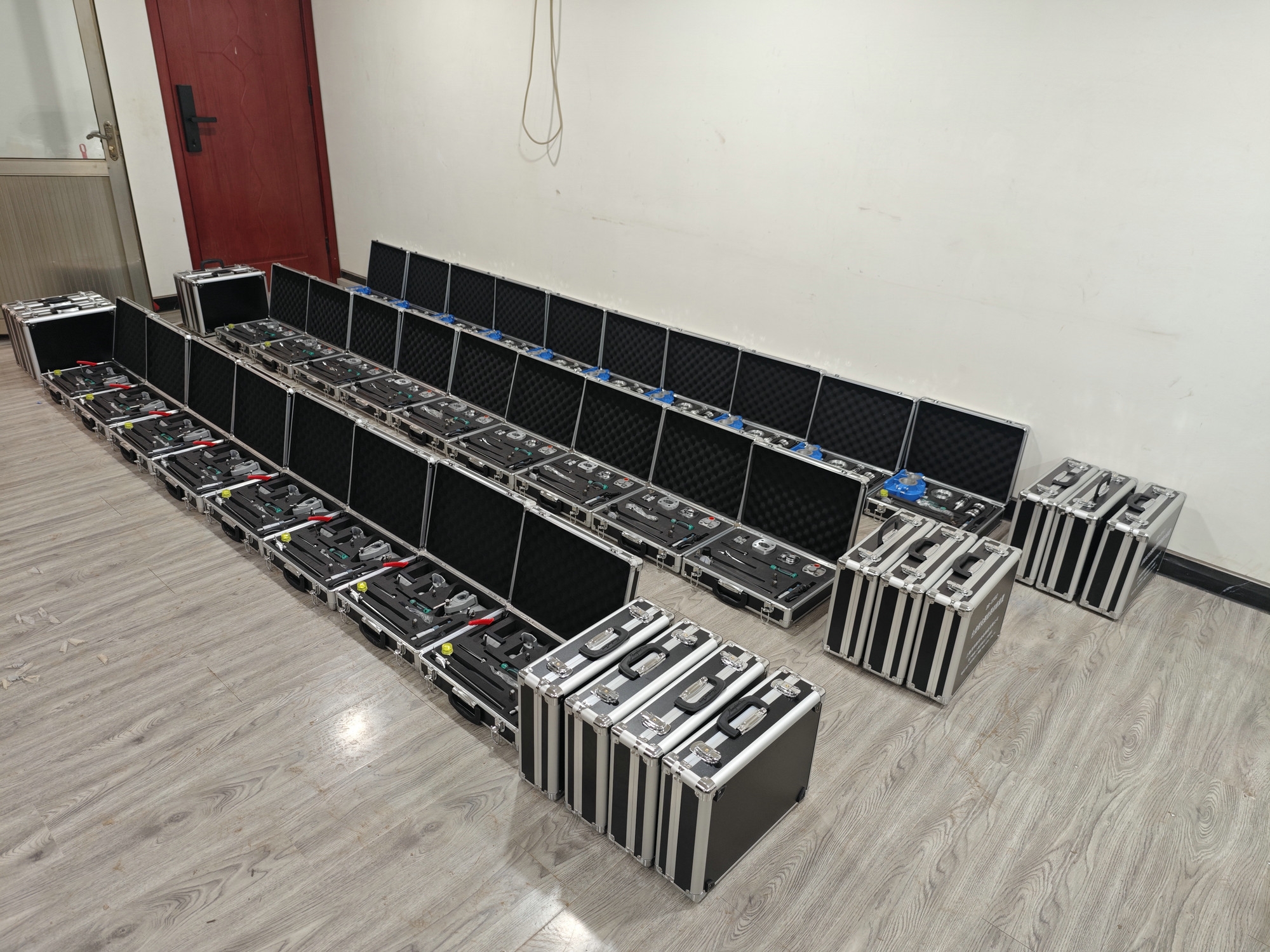 臺虎鉗實測繪圖訓(xùn)練裝置